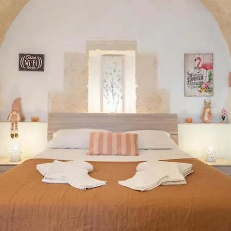 Pietrarosa Loft أوستوني